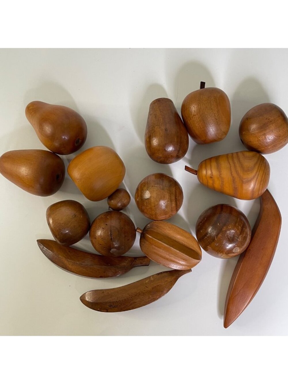 Artificial Fruit Mixed Wood 16 pc Apple Pear Banana Star Fruit MCM Decor Vintage